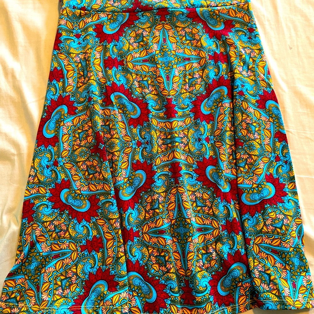 LulaRoe azure skirt in a medium. Worn very few times